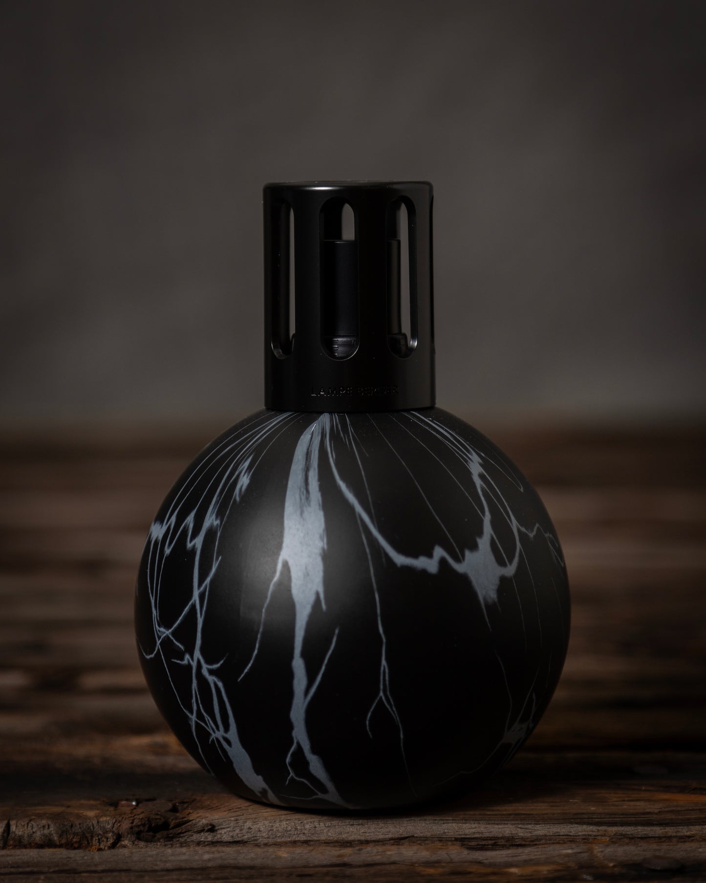 Maison Bergers katalytiska doftlampa Black Marbrure