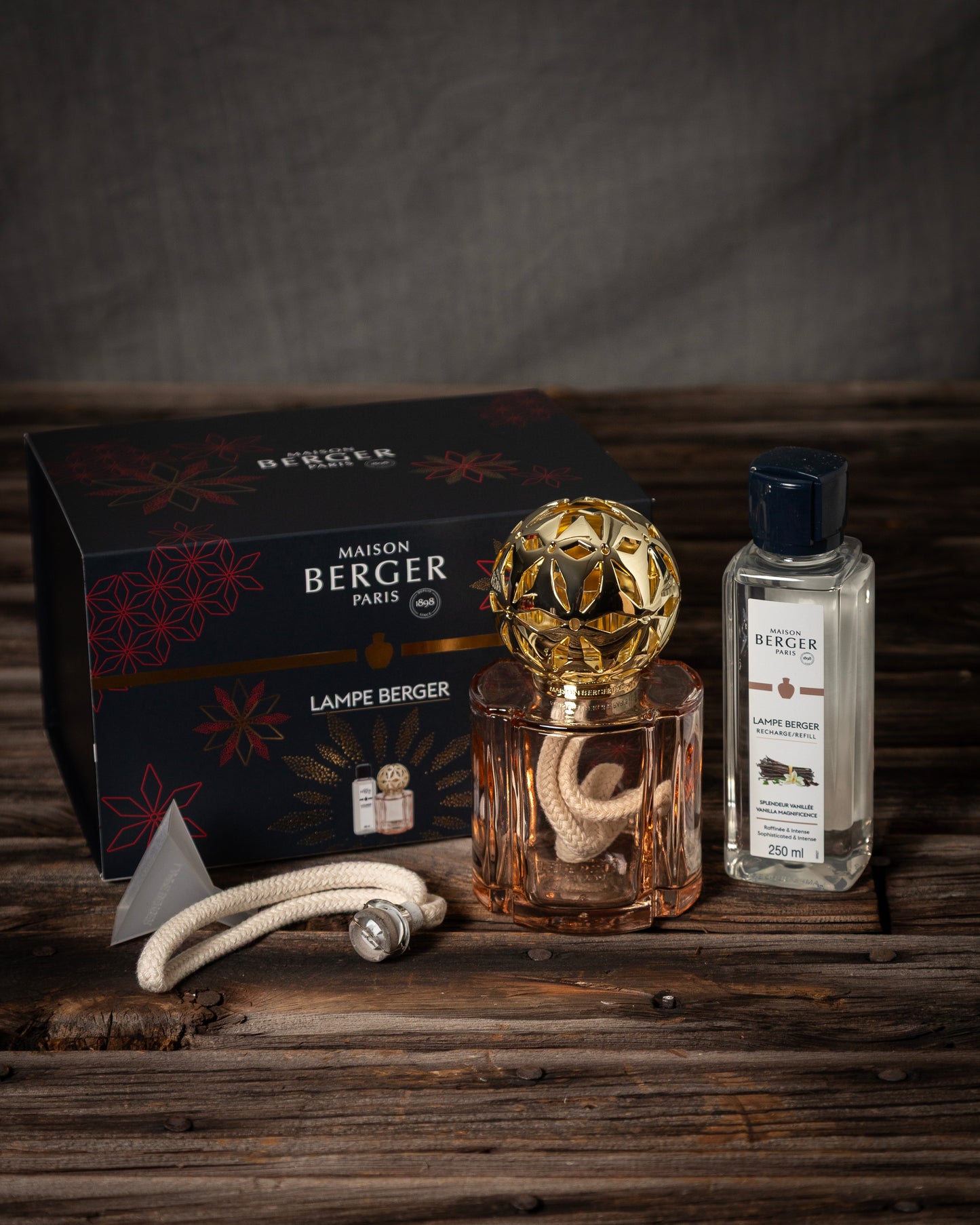 NYHET! Pomelis Nude Maison Berger Katakytiska Doftlampa ink 250ml vanilla magnificent