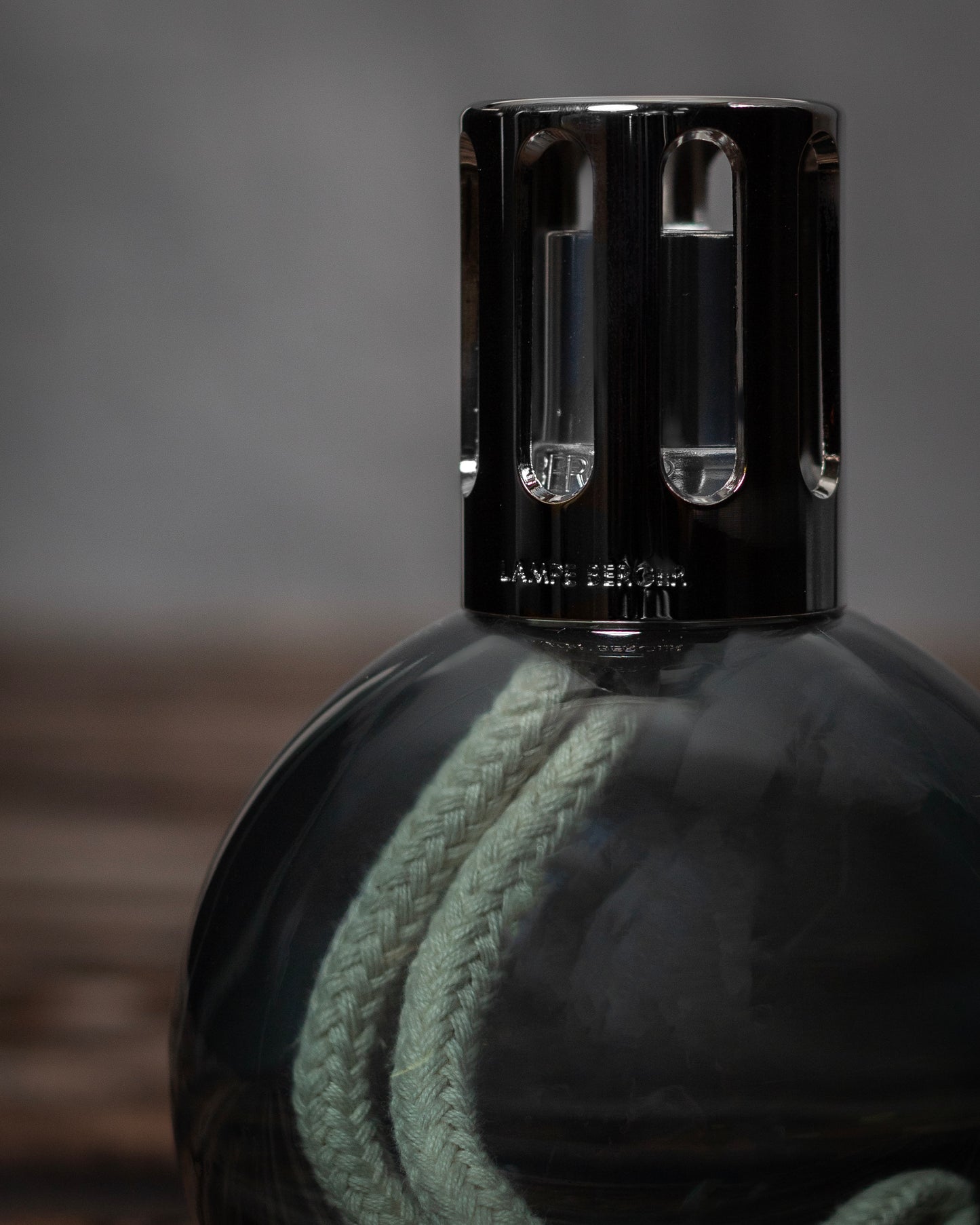 Boule Smoky Grey Maison Bergers katalytiska doftlampa