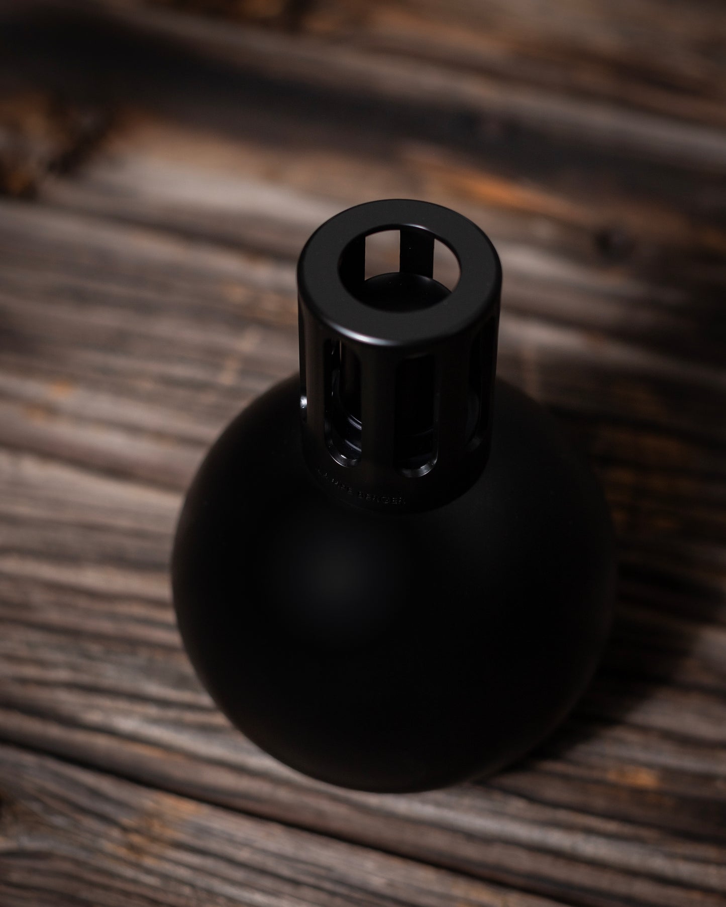 Boule black Maison Bergers katalytiska doftlampa