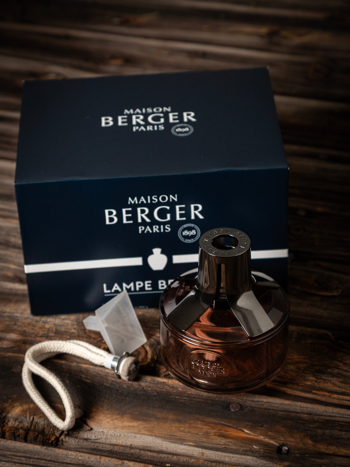 NYHET! Identity brown
