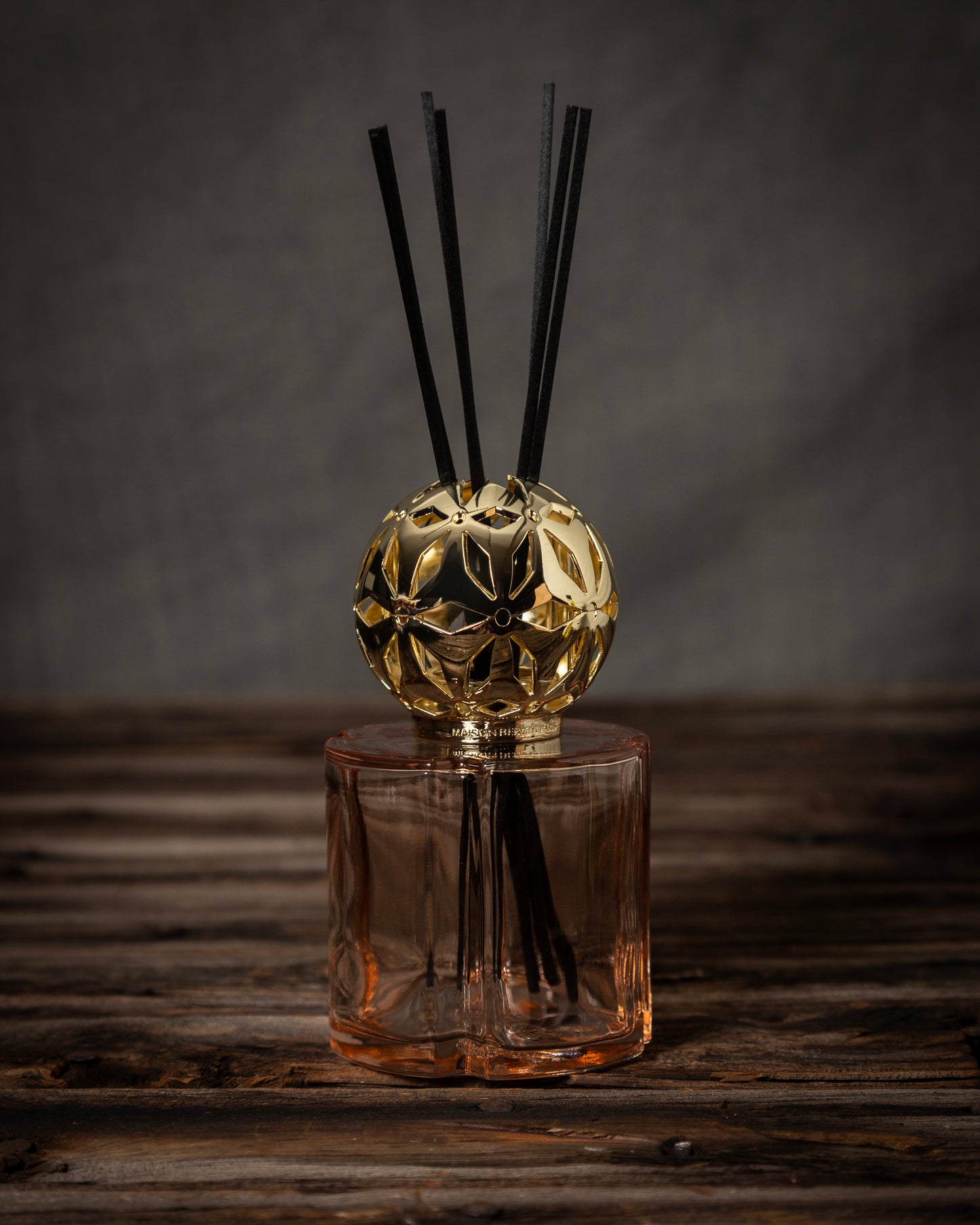 NYHET! Doftpinne-kit Pomelis Nude med 200ml Vanilla Magnificent